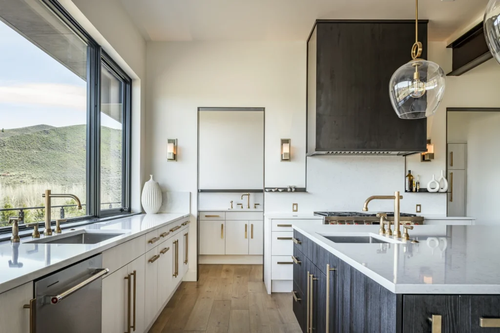 cabinet hardware